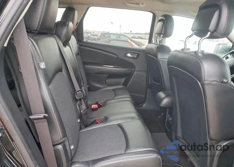 2017 Dodge Journey Crossroad z USA, uszkodzony, nr VIN 3C4PDDGGXHT563133